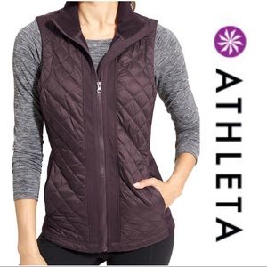 Athleta Rock Springs Vest - Raisin - S